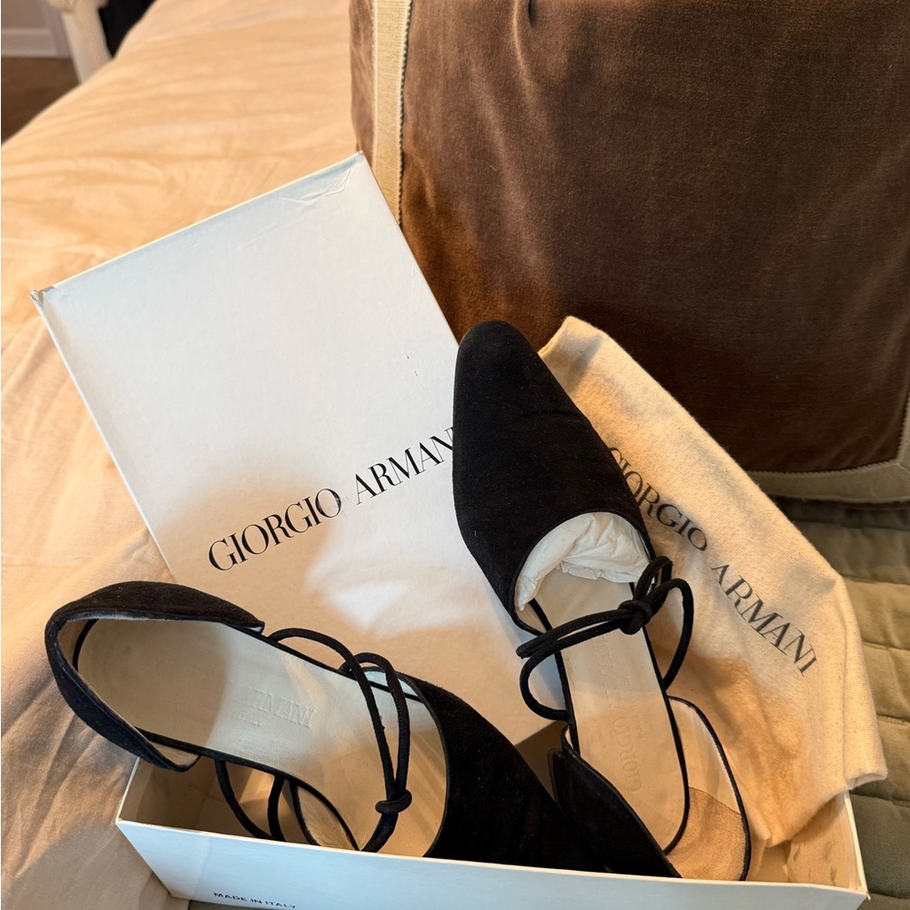 Giorgio Armani Women's Black Heels - Picture 5 of 5